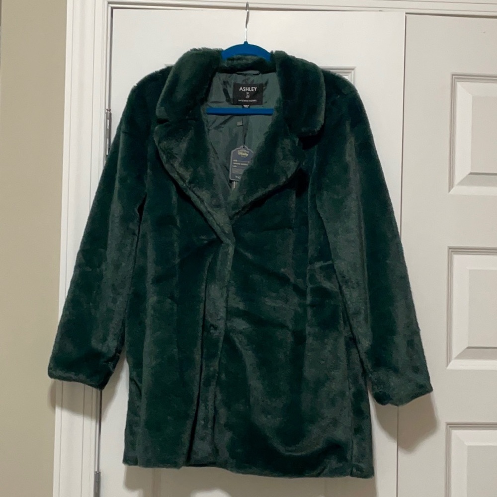 Emerald faux faux jacket